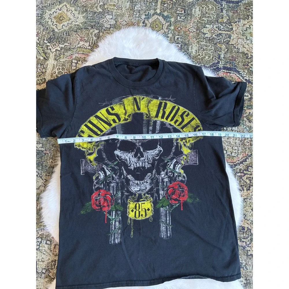 Guns N Roses Skull Top Hat Roses Guns‎ Graphic T Shirt Black Mens Size Medium - Picture 3 of 5